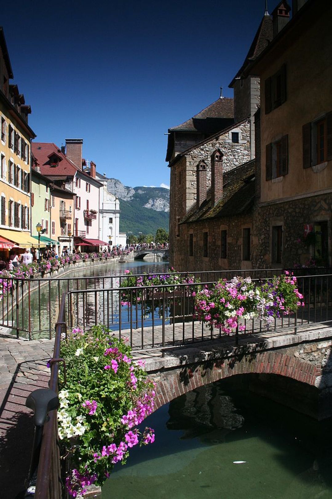 Pont sur le canal du Thiou par Nono vlf